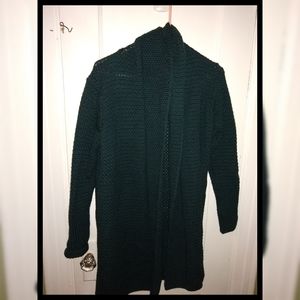 Beautiful green wool sweater imported from Ireland